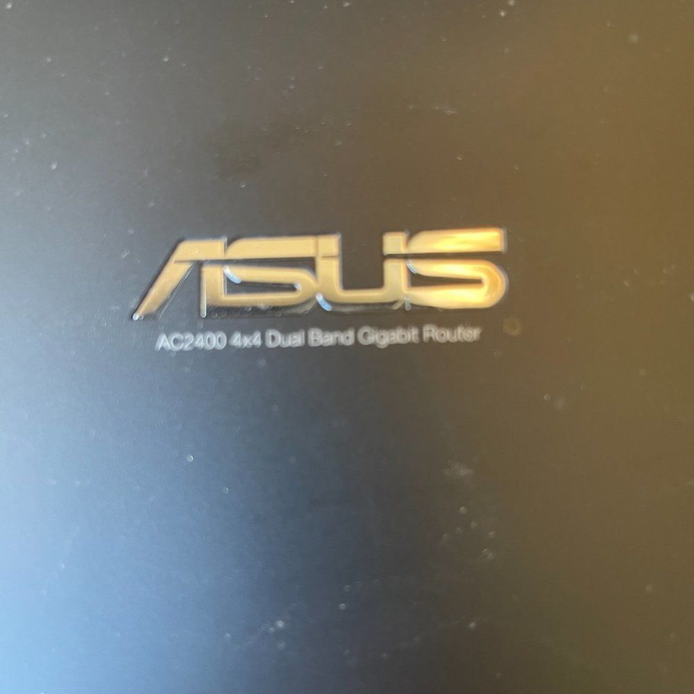 ASUS Dual Band Wireless AC Router model RT-8C87R- works, with cable - Picture 5 of 9